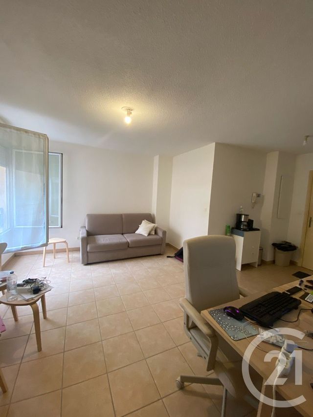 Appartement F1 à vendre - 1 pièce - 28.85 m2 - MARSEILLE - 13013 - PROVENCE-ALPES-COTE-D-AZUR - Century 21 Longchamp Immobilier